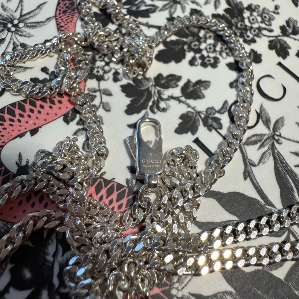 Gucci Silver Interlocking G Necklace (925 silver) - Picture 5 of 7